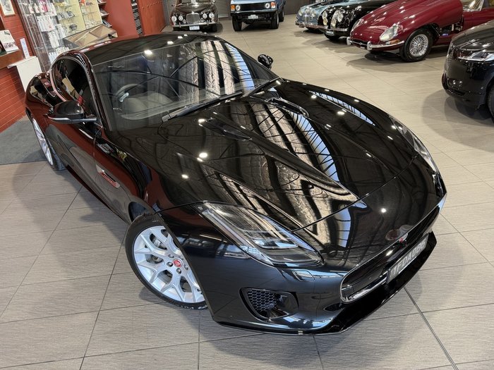 2018 Jaguar F-TYPE R-Dynamic 221kW