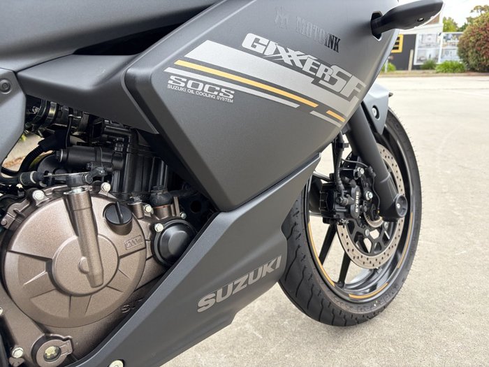 2024 Suzuki 2024 SUZUKI 250CC GSX250 Road