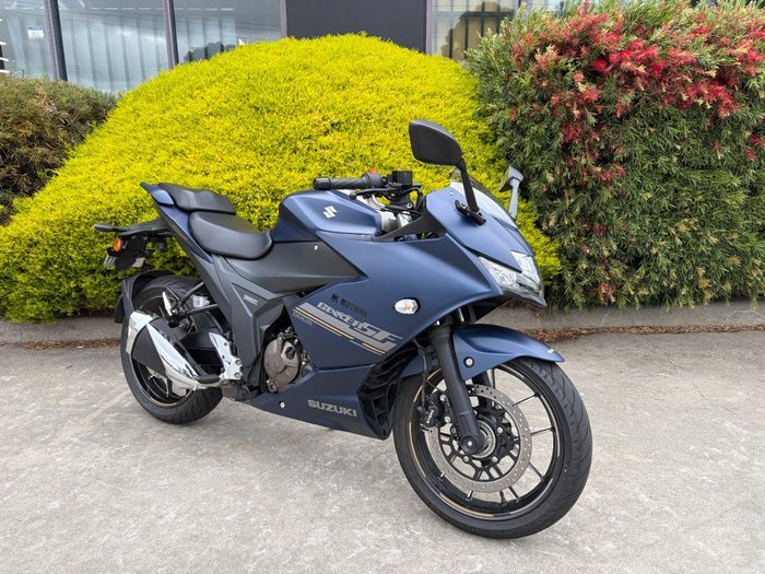 2024 Suzuki GIXXER