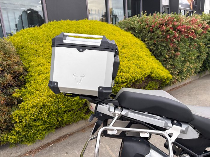 2016 BMW Motorrad R1200 GS ADVENTURE White