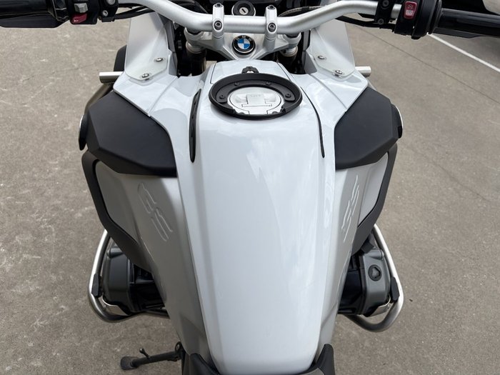 2016 BMW Motorrad R1200 GS ADVENTURE White