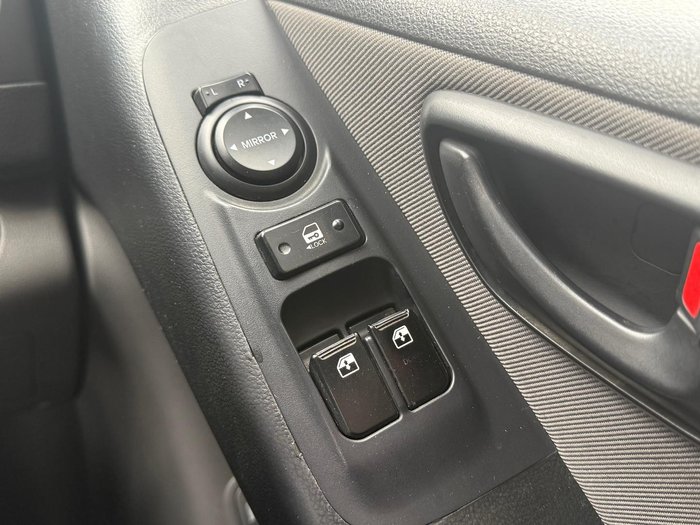 2018 Hyundai iLoad TQ4 MY19 Creamy White