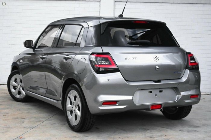 2025 Suzuki Swift Hybrid Plus