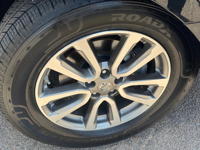 2016 Nissan Pathfinder ST-L