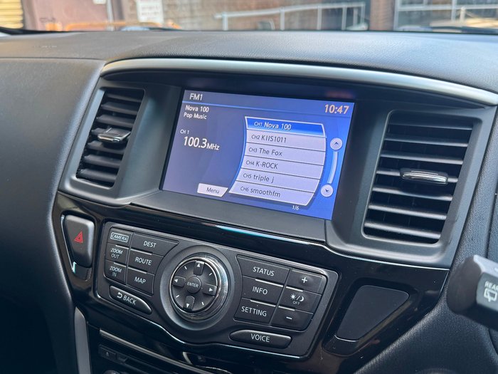 2016 Nissan Pathfinder ST-L