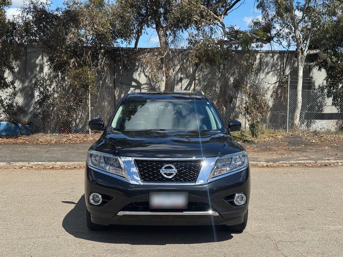 2016 Nissan Pathfinder ST-L