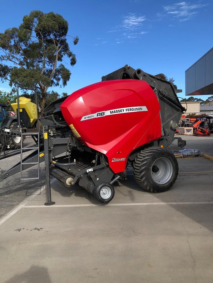 0 Massey Ferguson Mf4160v Xtra 13 Round Baler 1.6M, 13 Knifes 18,920 Bales Red