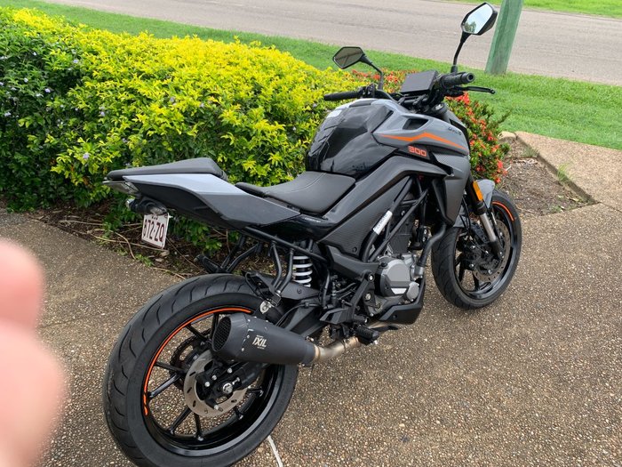 2023 CFMOTO 300 NK ABS Black