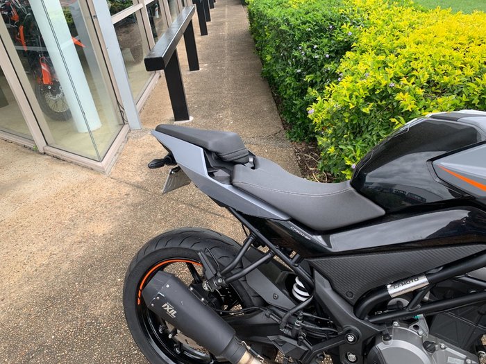 2023 CFMOTO 300 NK ABS Black