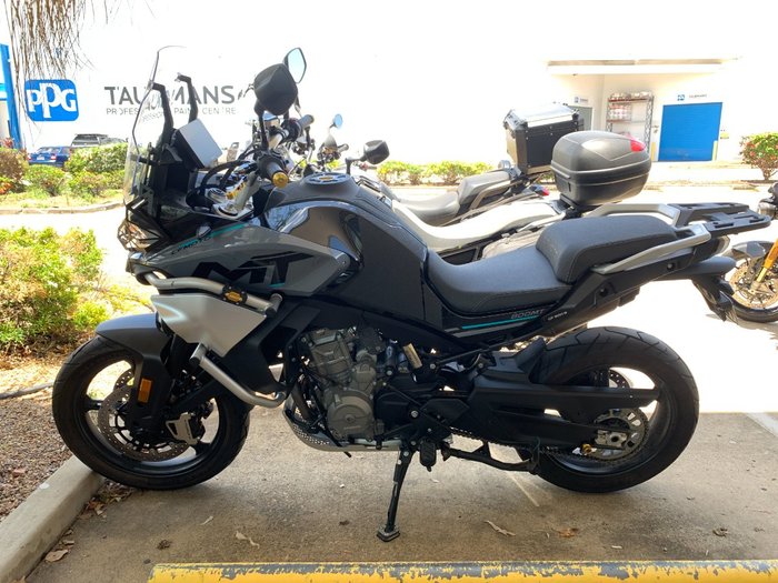 2022 CFMOTO MT SPORT BLACK