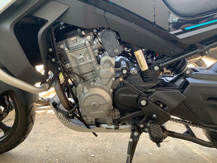 2022 CFMOTO MT SPORT BLACK