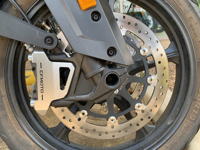 2022 CFMOTO MT SPORT BLACK