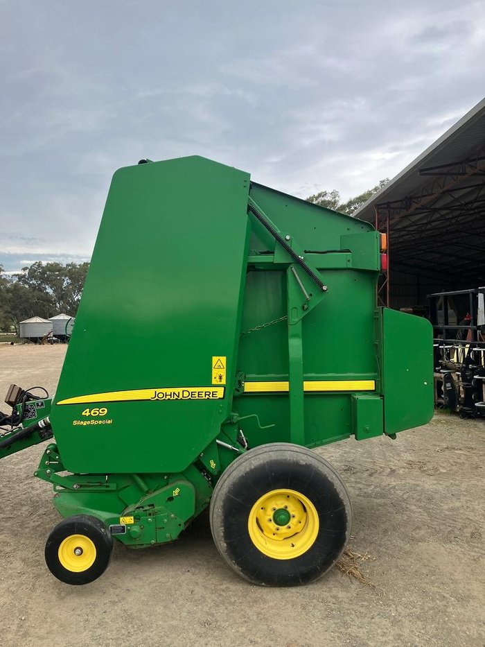 2016 John Deere 469 Silage Special Green