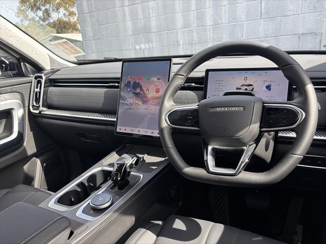 2025 Jaecoo J7 SHS Summit