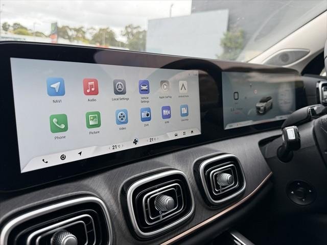 2025 Jaecoo J8 Track