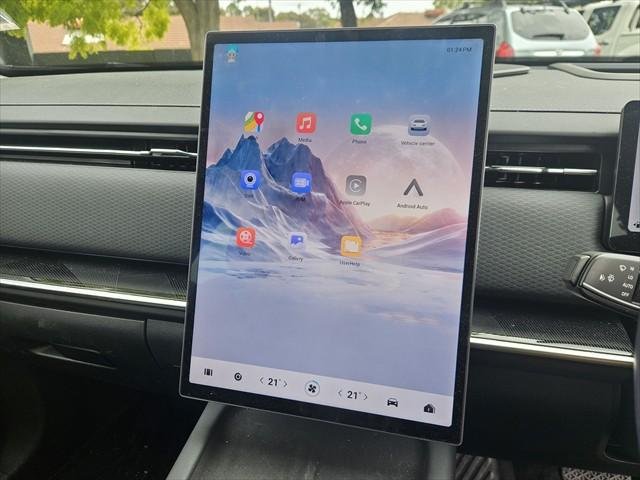 2025 Jaecoo J7 SHS Summit