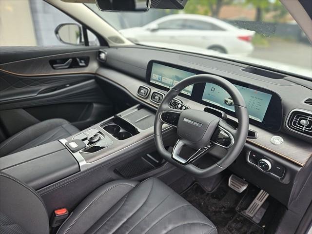 2025 Jaecoo J8 Track