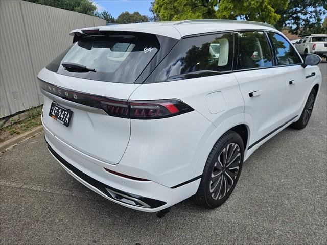 2025 Jaecoo J8 Track