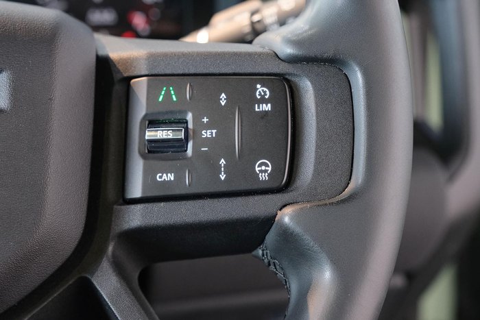 2022 Land Rover Defender 110 P400 75th Edition