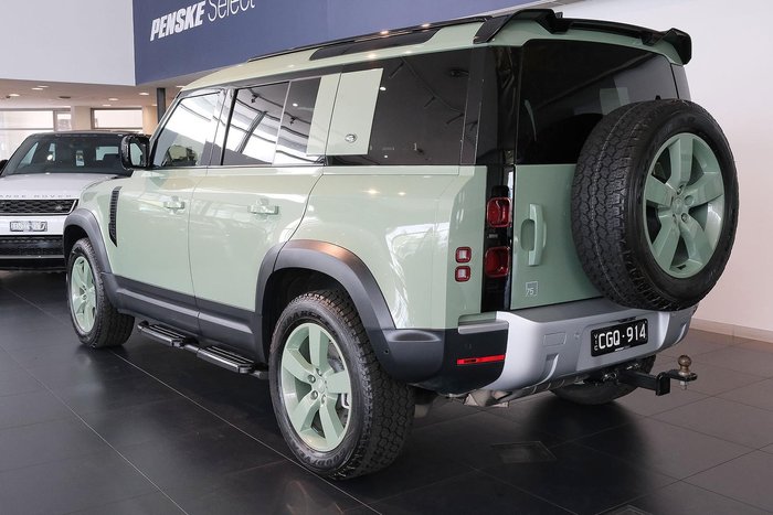 2022 Land Rover Defender 110 P400 75th Edition