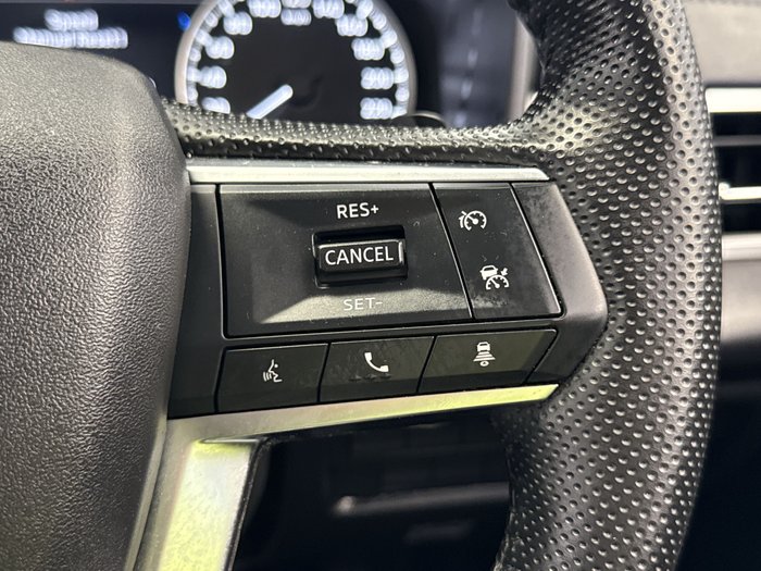 2023 Mitsubishi Outlander LS