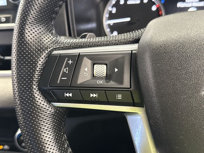 2023 Mitsubishi Outlander LS