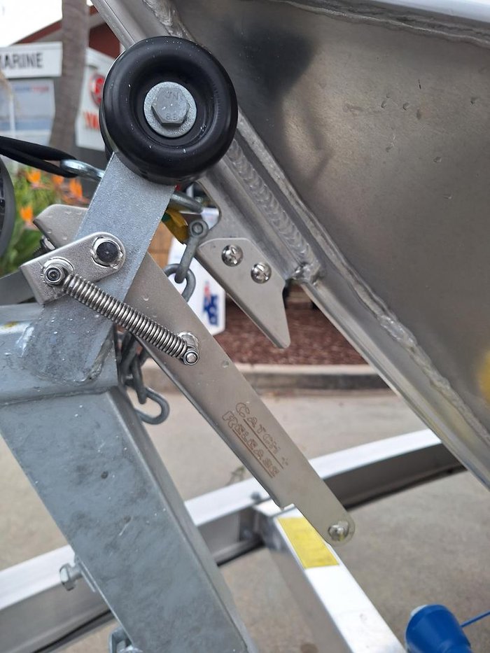 2025 QUINTREX 481 Fishabout Pro