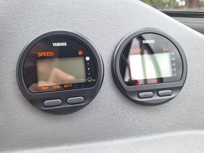 2025 QUINTREX 481 Fishabout Pro