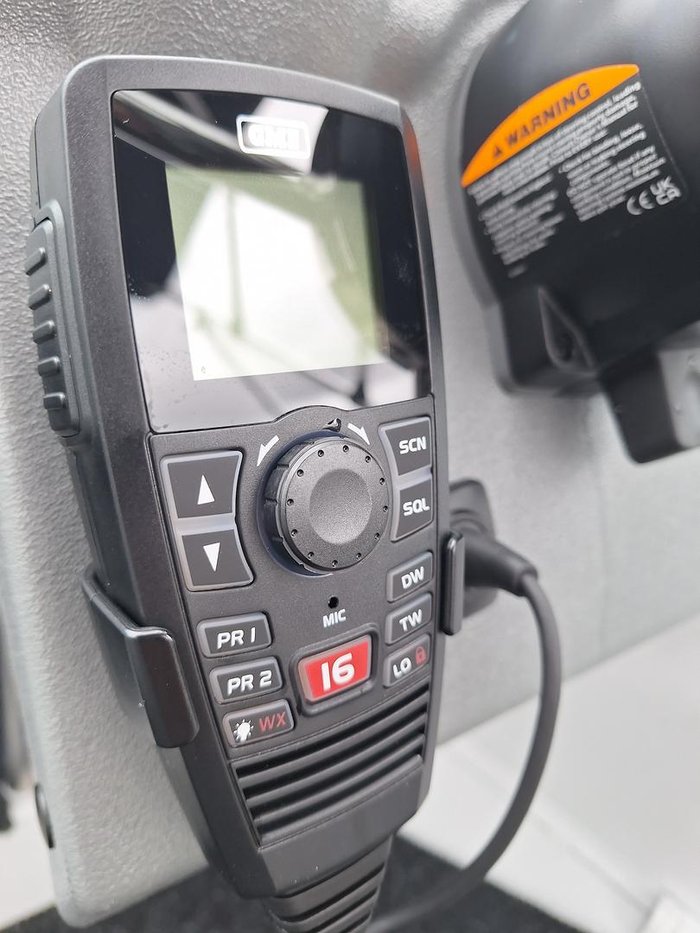 2025 QUINTREX 481 Fishabout Pro