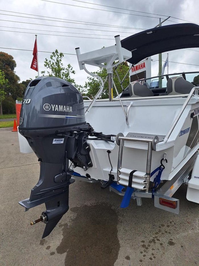 2025 QUINTREX 481 Fishabout Pro