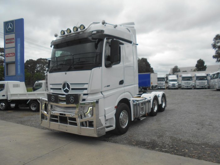 2020 Mercedes-Benz 2663 Actros WHITE