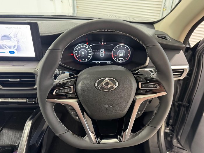 2025 LDV D90 Executive