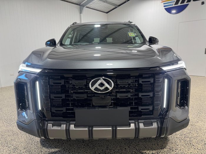 2025 LDV D90 Executive