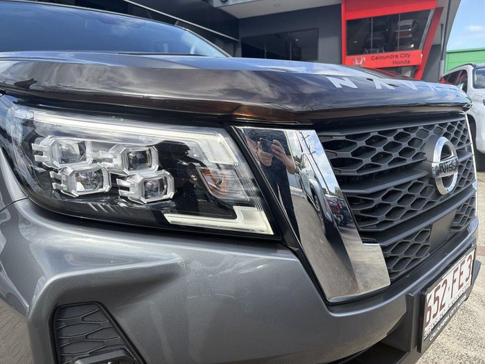 2022 Nissan Navara ST