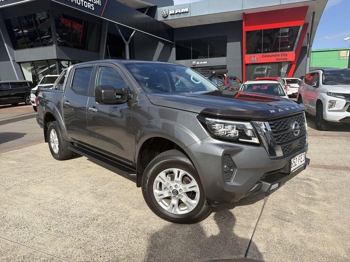 2022 Nissan Navara ST