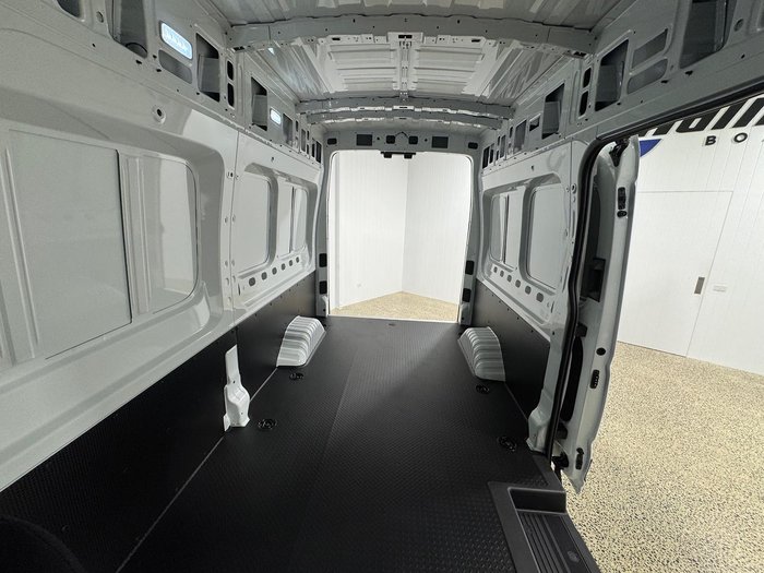 2025 LDV Deliver 9 LWB High Roof