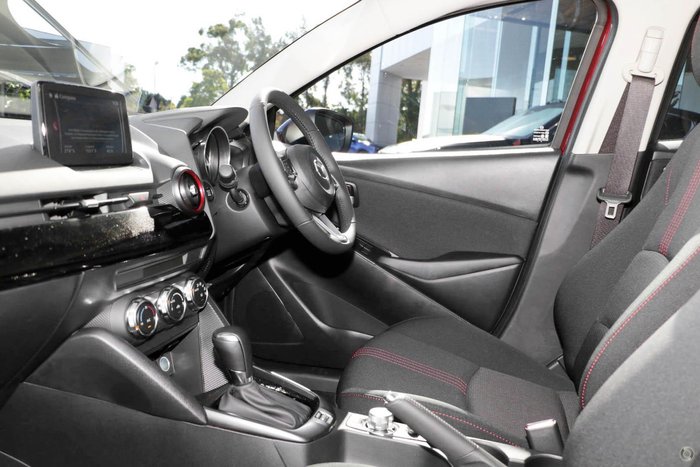 2025 Mazda 2 G15 Evolve