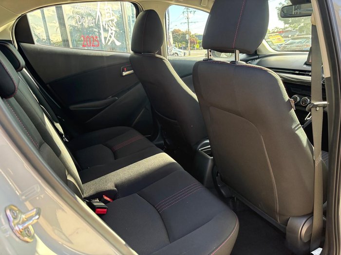 2025 Mazda 2 G15 Evolve