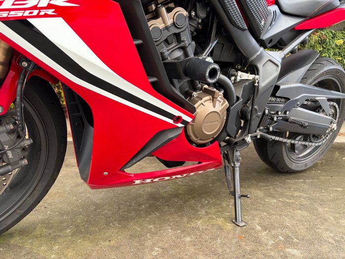 2019 Honda CBR650R Red