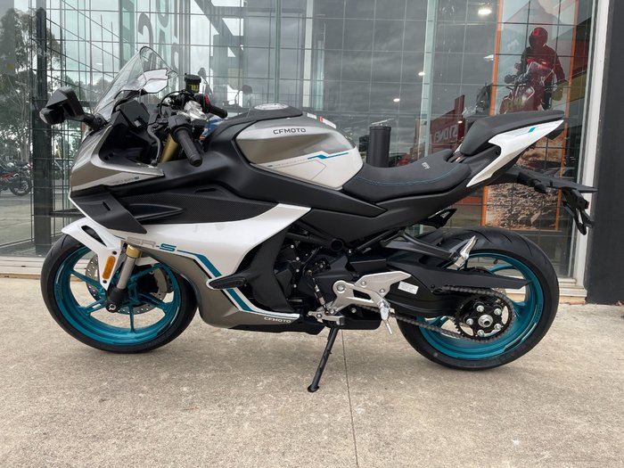 2026 CFMOTO 450 SR S BLACK