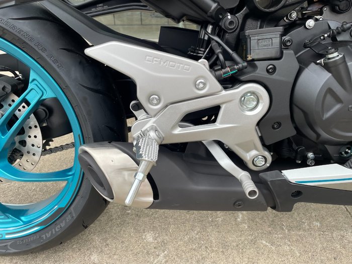 2026 CFMOTO 450 SR S BLACK