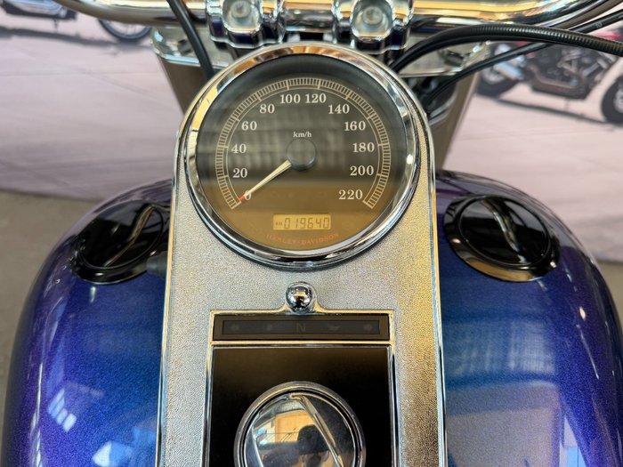 2010 Harley-davidson FLSTF FAT BOY Black