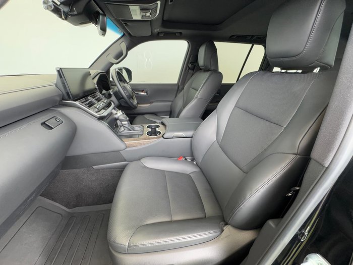 2023 Toyota Landcruiser VX