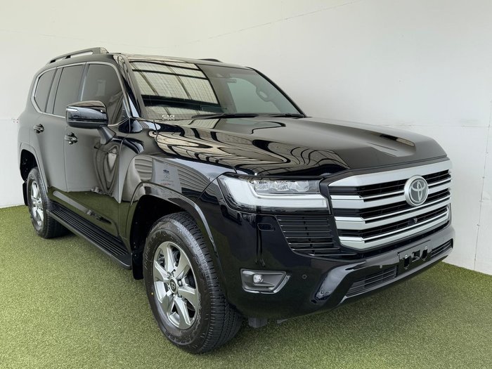 2023 Toyota Landcruiser VX