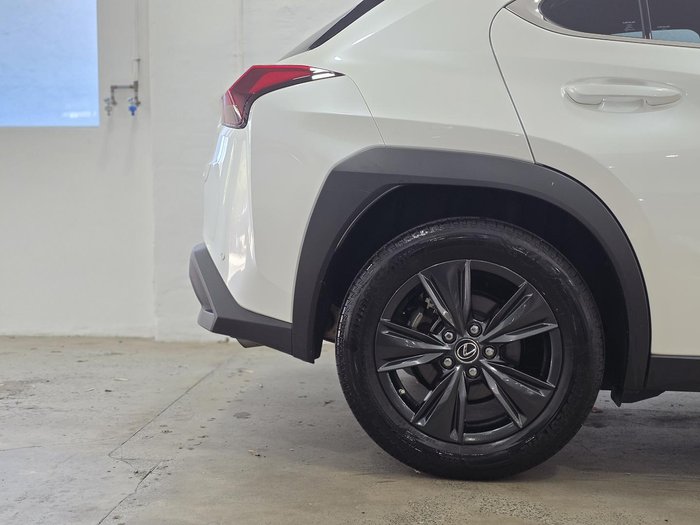 2022 Lexus UX 250h Luxury