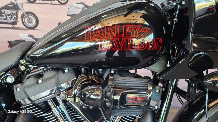 2025 Harley-davidson FXLRST LOW RIDER ST (117) Vivid Black