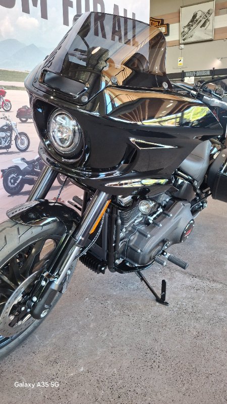 2025 Harley-davidson FXLRST LOW RIDER ST (117) Vivid Black