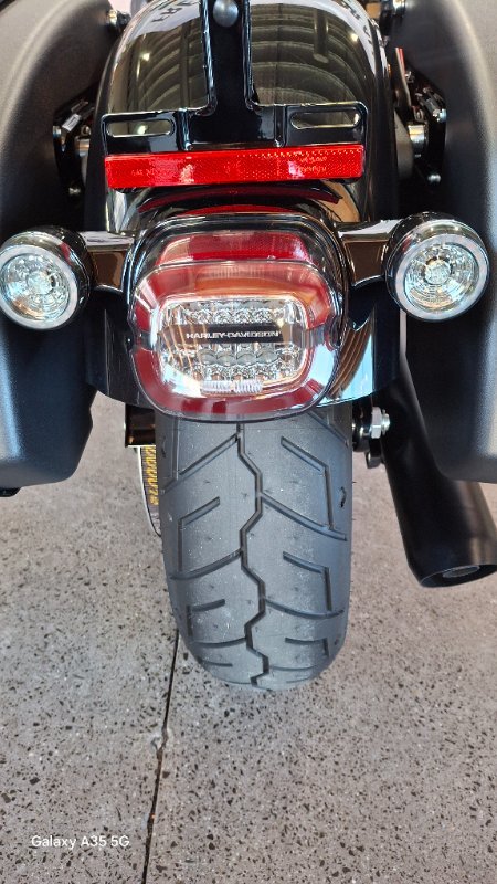 2025 Harley-davidson FXLRST LOW RIDER ST (117) Vivid Black