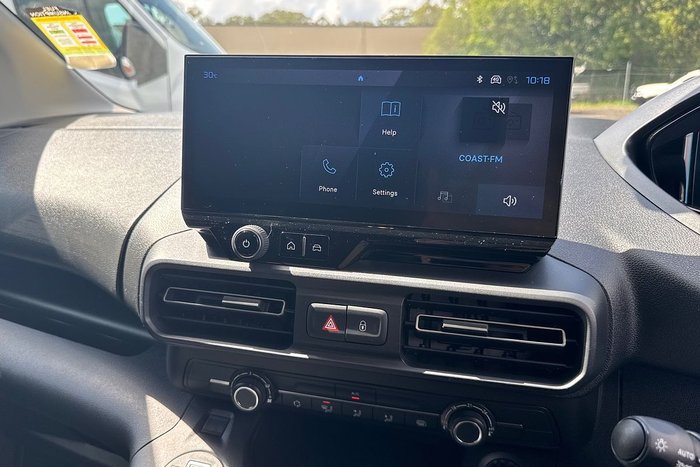 2024 Peugeot Partner Pro