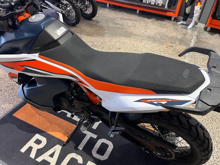 2024 KTM 890 Adventure R Adventure Orange